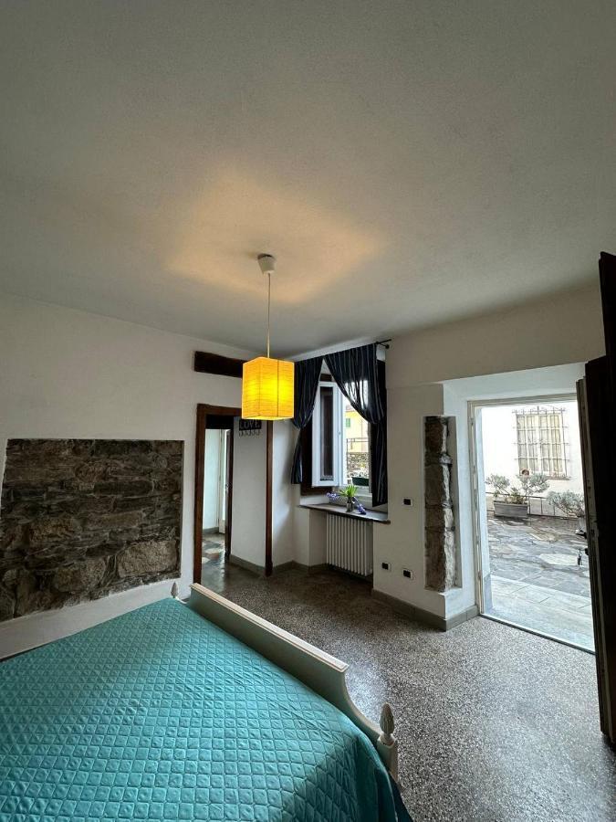 Casa Sasso E Legno Leilighet Omegna Eksteriør bilde